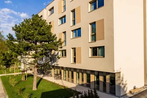 MASEVEN München Messe Trudering foto 1