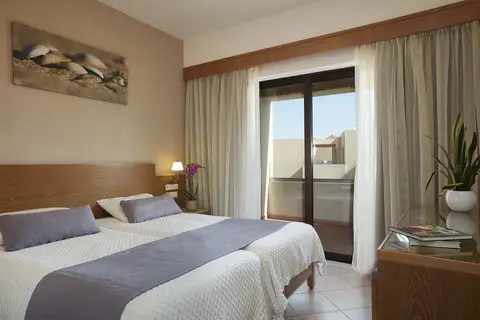 Blue Dome Sea View Hotel in Platanias (Chania) — foto 30