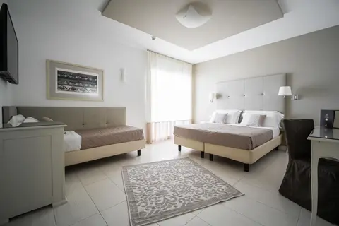 Hotel Le Soleil in Rome — foto 24