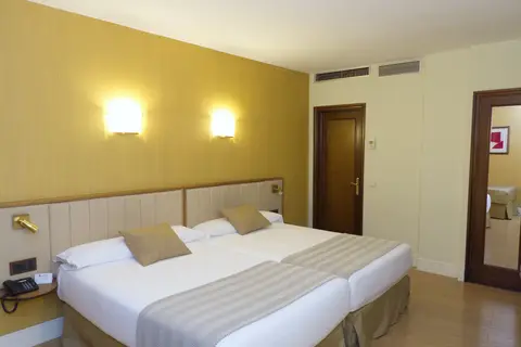 Hotel Los Condes in Madrid — foto 11
