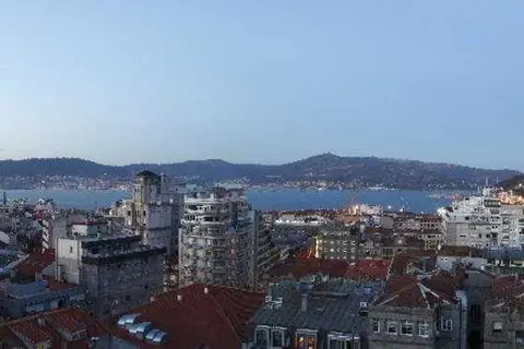 Axis Vigo in Vigo — foto 17