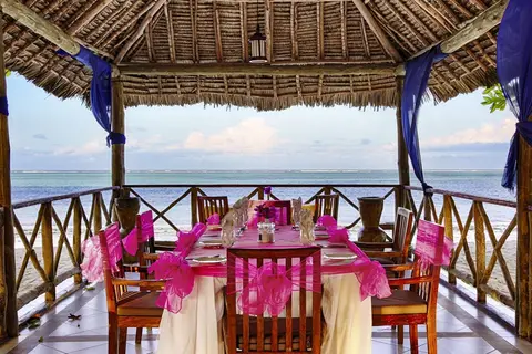 Neptune Pwani Beach Resort & Spa in Kiwengwa — foto 9