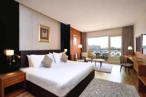 Mövenpick Cairo Media City in Gizeh — foto 28