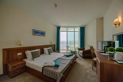 Berlin Golden Beach Hotel in СПА център Ривиера Бийч — foto 12