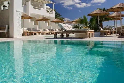 Nissaki Boutique Hotel in Πλατύς Γιαλός — foto 11