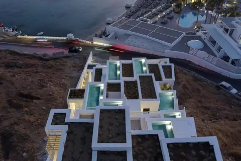 Cubic Hotel in Ορνός — foto 13