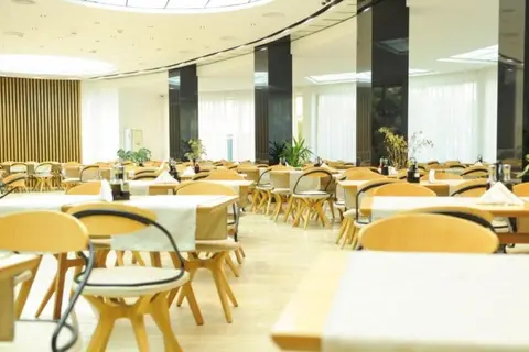 Leonardo Hotel - Durres in Durres — foto 17