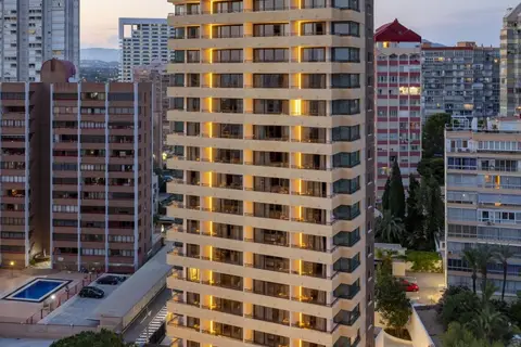 Halley Hotel & Apartments, Affiliated by Meliá in Benidorm
