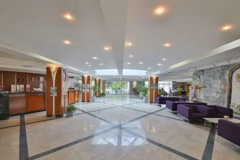 Hotel Laguna Garden in Златни пясъци — foto 27