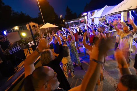 Les Genêts in Salles-Curan — foto 40