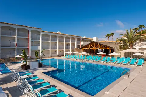 Hotel Vibra Cala Tarida in Sant Josep de sa Talaia — foto 14