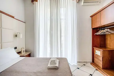 Hotel Garibaldi Napoli in Napels, foto 15