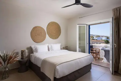 The Noverian Bios Santorini Vegan Boutique in Thira Municipal Unit, foto 4