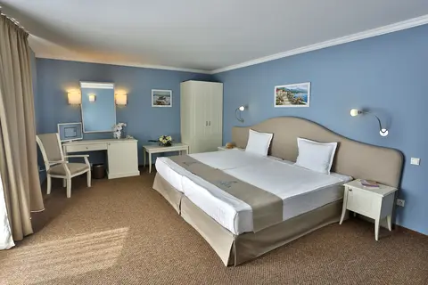 Hotel Sofia in СПА център Ривиера Бийч — foto 27