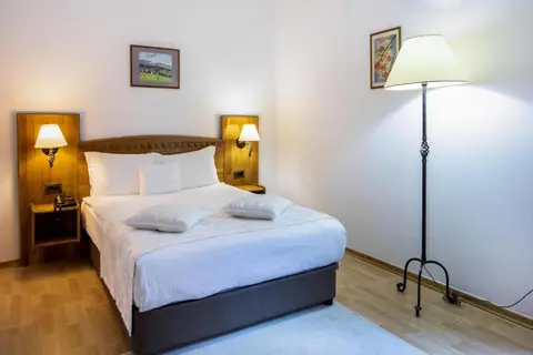 Xheko Imperial Luxury Hotel & SPA in Tirana — foto 7