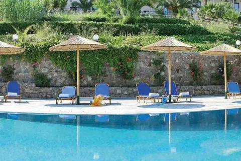 Viva Mare Hotel & Spa in Μόλυβος — foto 18