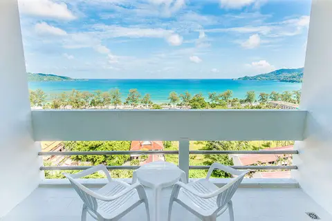 Andaman Beach Suites Hotel in ตำบลป่าตอง — foto 7