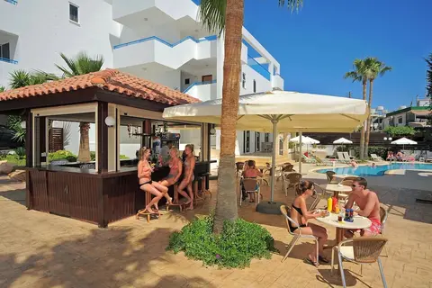 Petrosana Hotel Apts in Ayia Napa — foto 12