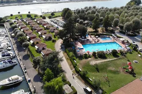 Iron Gate Marina 3B in Sarzana