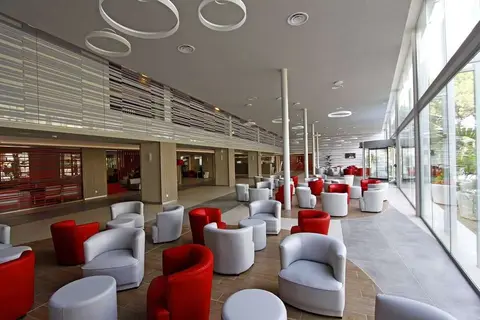 BG Tonga & Suites Tower Design Hotel in Santa Margalida — foto 18