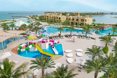 Sofitel Al Hamra Beach Resort in Al jazeera heritage village — foto 4
