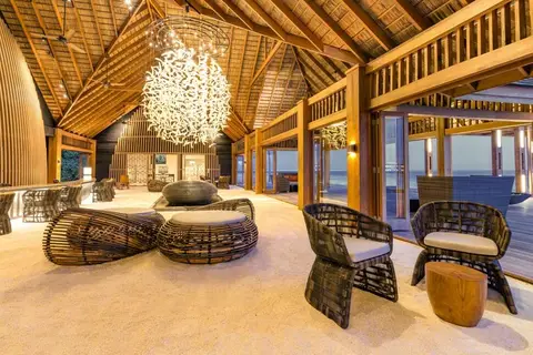 Hurawalhi Island Resort in Hurawalhi Island Resort — foto 9