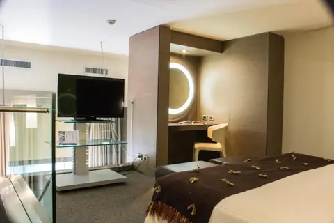 UNAHOTELS T Hotel Cagliari in Cagliari — foto 8
