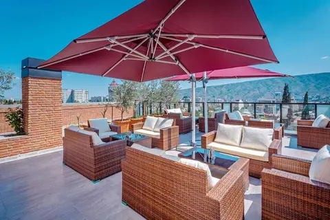 Ramada by Wyndham Tbilisi Old City in Tbilisi — foto 12