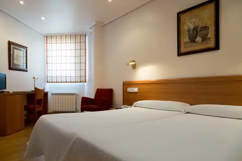 Chateau La Roca in Santander — foto 13
