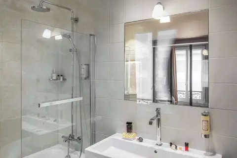 Louison Hotel in Parijs, foto 12