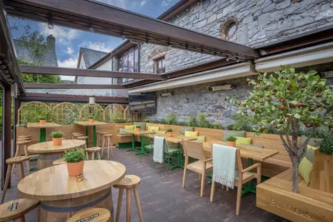 Court Yard Hotel in Leixlip — foto 5