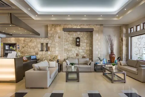 Elotis Suites in Agia Marina — foto 30