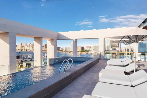 Canopy by Hilton Dubai Al Seef in Dubai — foto 11