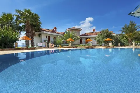 Aquarius Hotel in Tarsus