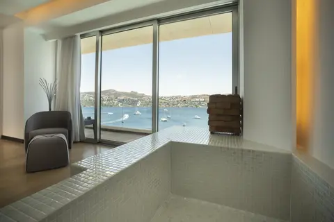 Cape Bodrum Luxury Hotel & Beach in Bodrum — foto 28