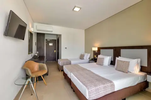 White Olive Premium Laganas in Δημοτική Ενότητα Λαγανά — foto 25