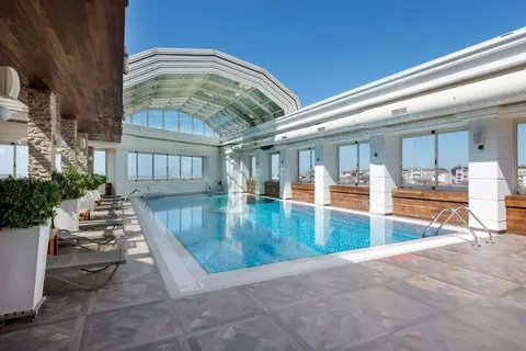 Ramada Plaza By Wyndham İstanbul City Center in İstanbul — foto 3