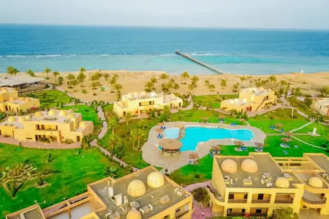 Wadi Lahmy Azur Resort Berenice in محمية وادي الجمال وجبل حماطة — foto 6