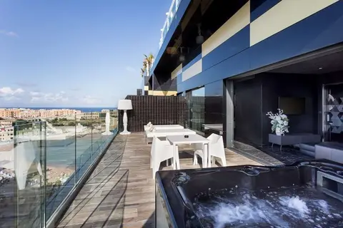 H Hotel in San Ġiljan — foto 16