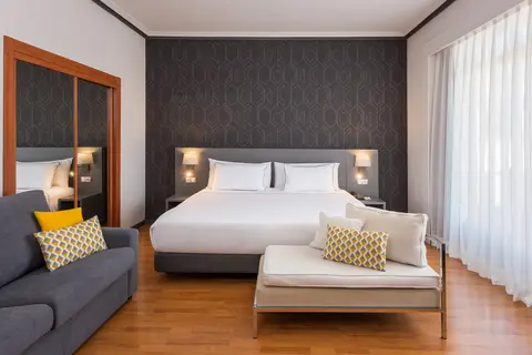 Hotel Madrid Plaza España Affiliated by Meliá in Santiago de Compostella — foto 18