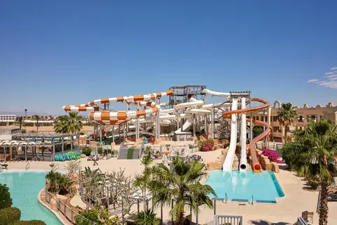Coral Sea Waterworld in نبق — foto 7