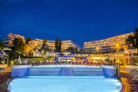 The Grand Blue Sky International in Kuşadası — foto 11