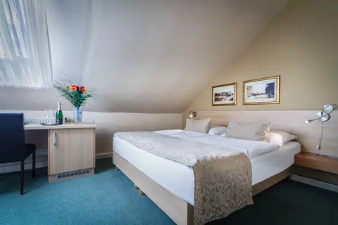 Hotel Taurus in Praag — foto 26