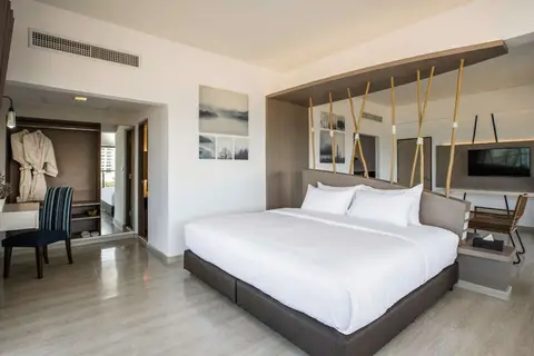 Centra by Centara Cha Am Beach Resort Hua Hin in เทศบาลเมืองชะอำ — foto 9