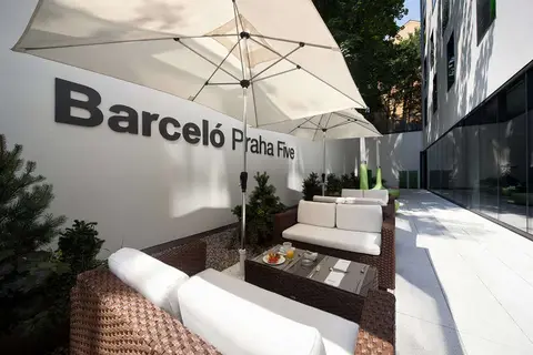 Hotel Occidental Praha Five in Praag — foto 25