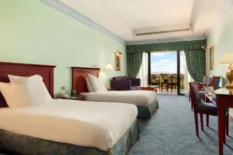 Hilton Pyramids Golf Resort in Madinat As-Sadis Min Uktubar, foto 2