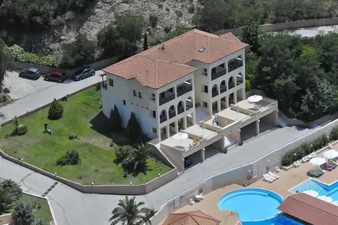 Xenios Theoxenia Hotel in Ουρανούπολη — foto 20