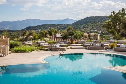 Thalassa Boutique Hotel in Lassi