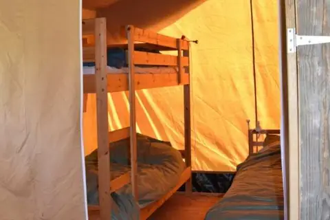 Vodatent Charmecamping Domaine Bleu Celeste in Valigny, foto 12