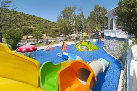 Tusan Beach Resort in Kuşadası — foto 15